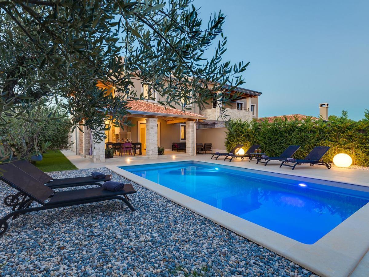 Villa Flora Vabriga Tar-Vabriga Esterno foto