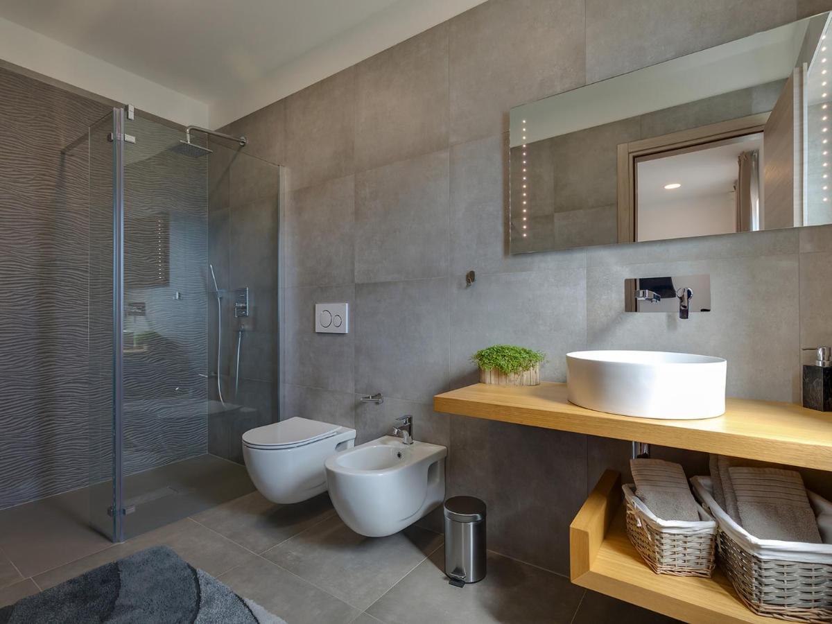 Villa Flora Vabriga Tar-Vabriga Esterno foto