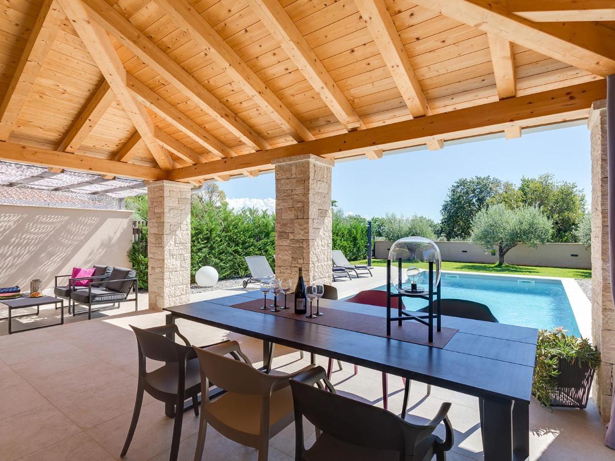 Villa Flora Vabriga Tar-Vabriga Esterno foto