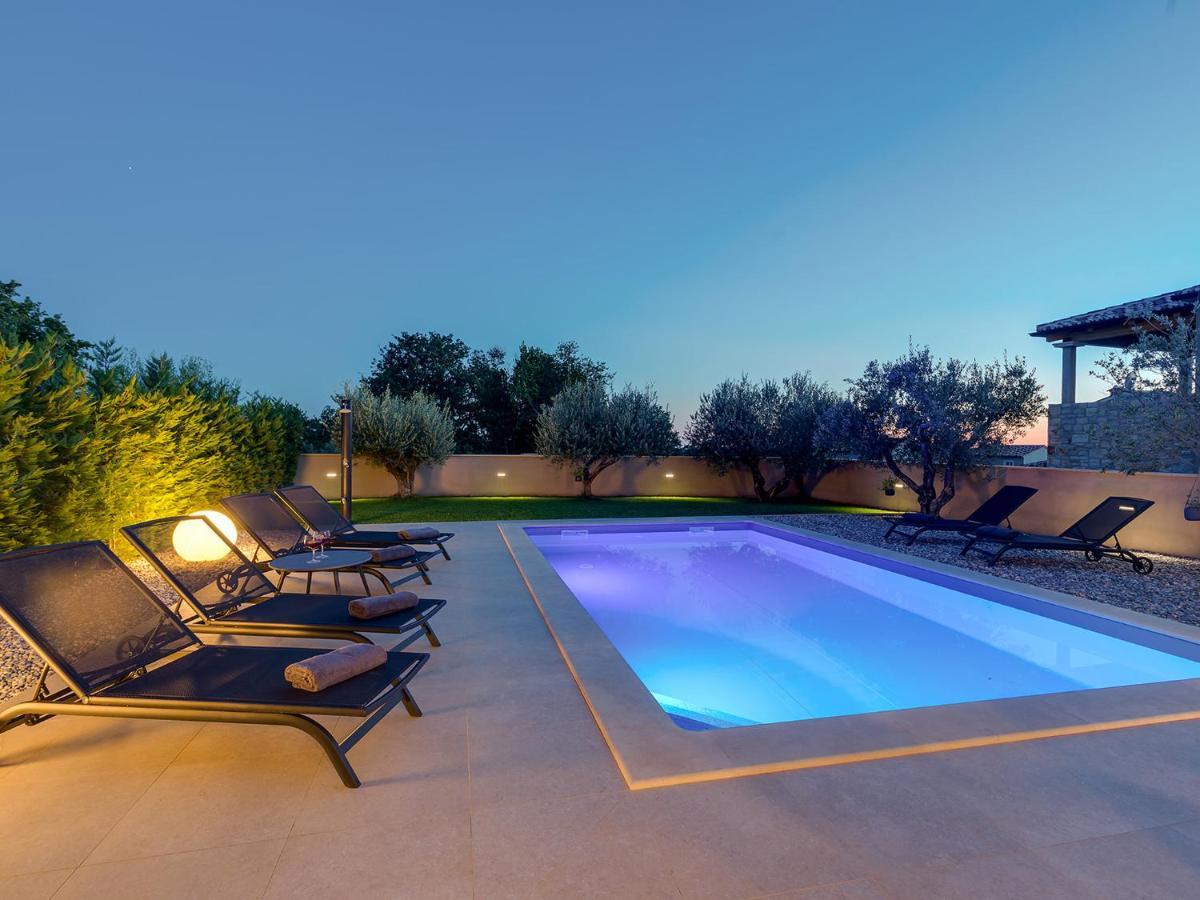 Villa Flora Vabriga Tar-Vabriga Esterno foto
