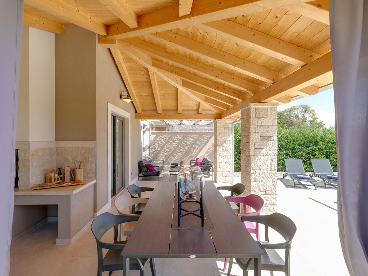 Villa Flora Vabriga Tar-Vabriga Esterno foto