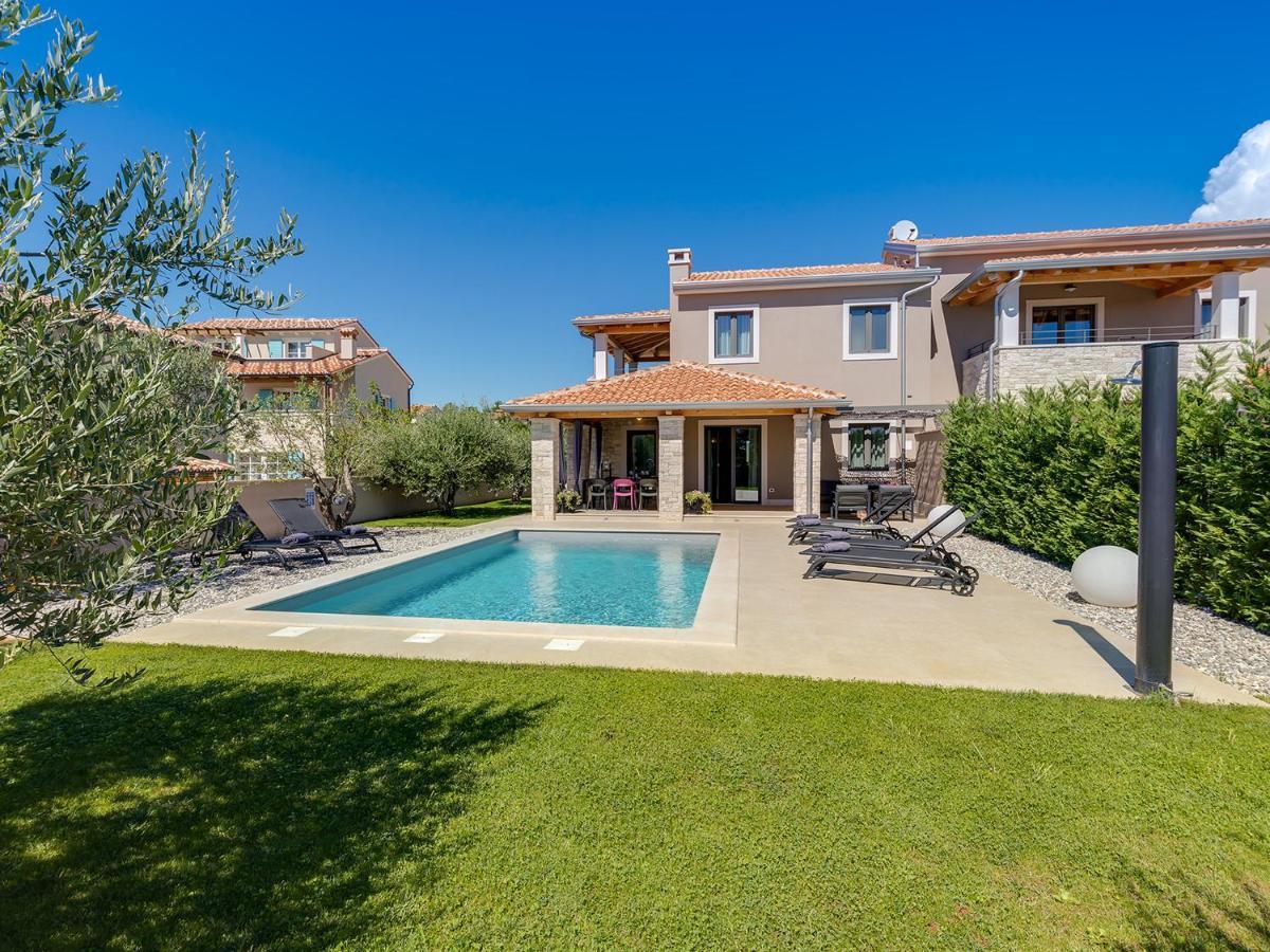 Villa Flora Vabriga Tar-Vabriga Esterno foto