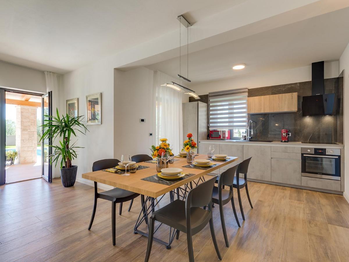 Villa Flora Vabriga Tar-Vabriga Esterno foto